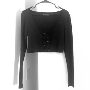 Long sleeved lace up crop top